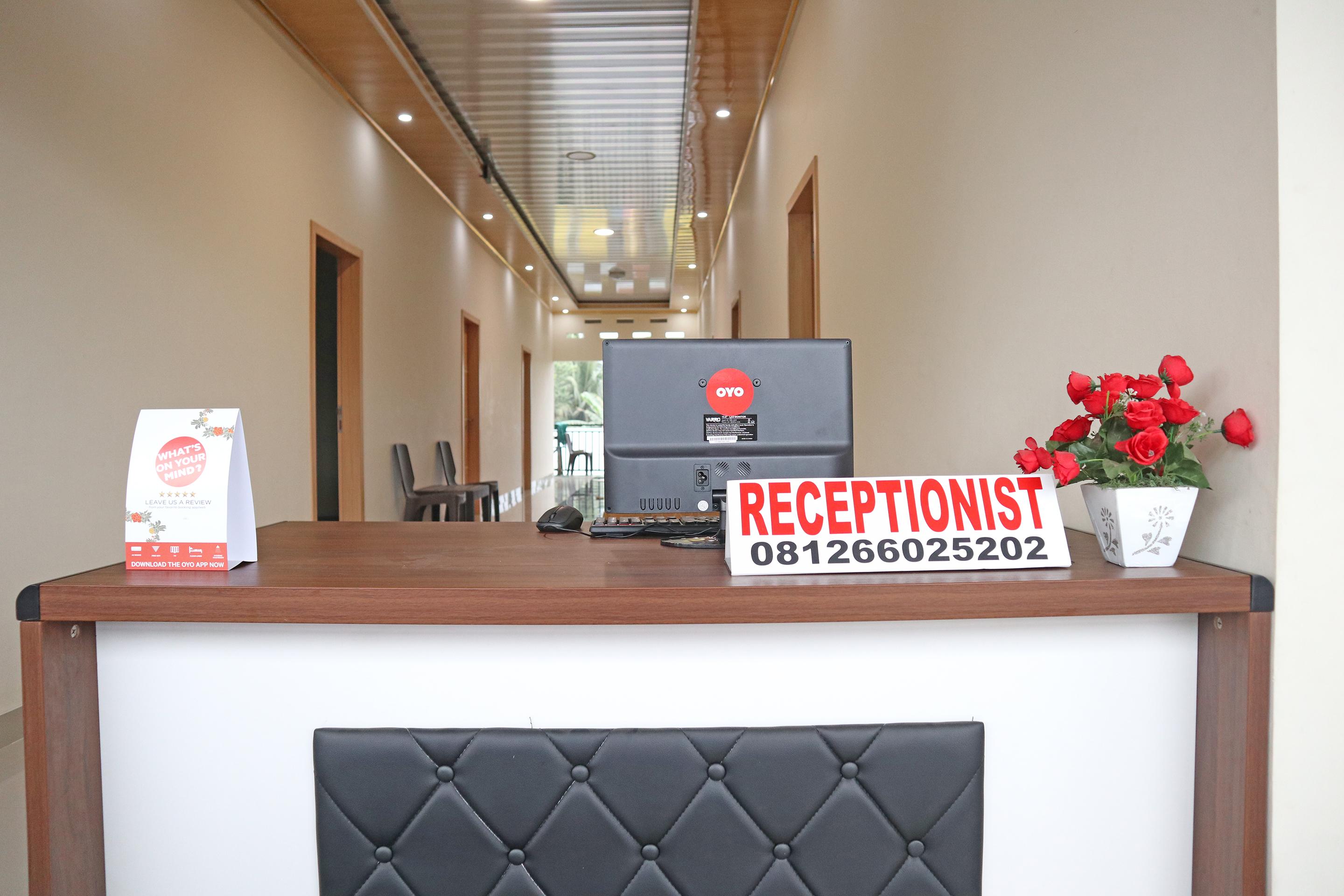 RedDoorz Syariah near Minangkabau International Aiport Hotel Padang  Bagian luar foto